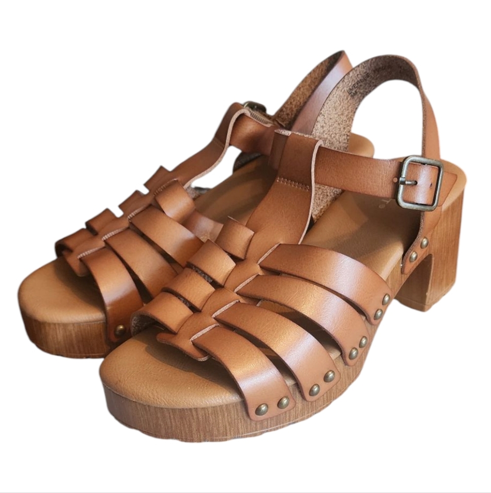 Limelight Everlee Tan Platform Sandals With Chunky Clog‎ Heels Size 9